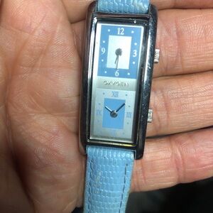 Blue Smartwatch with Dual Display and Leather Strap